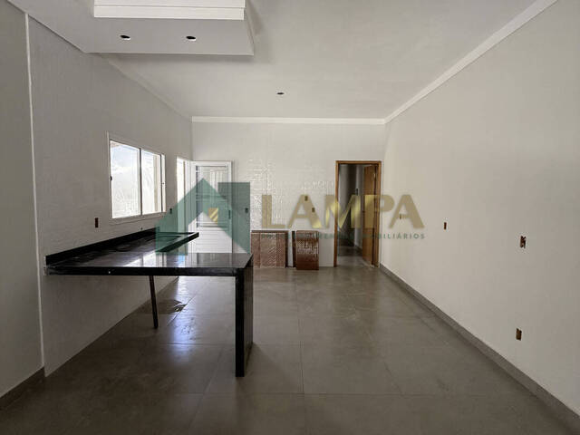 Casa para Venda em Monte Alto - 3