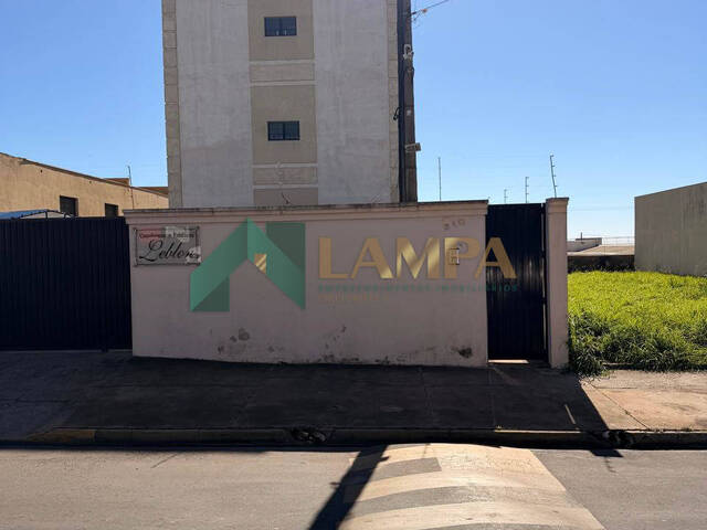 #1302 - Apartamento para Venda em Monte Alto - SP
