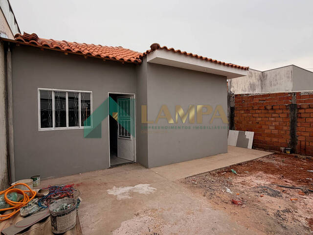 #1315 - Casa para Venda em Monte Alto - SP - 2