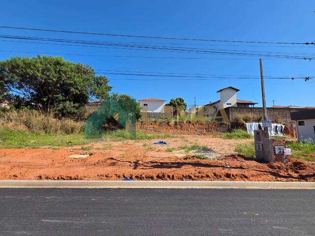 #1322 - Terreno para Venda em Monte Alto - SP - 1