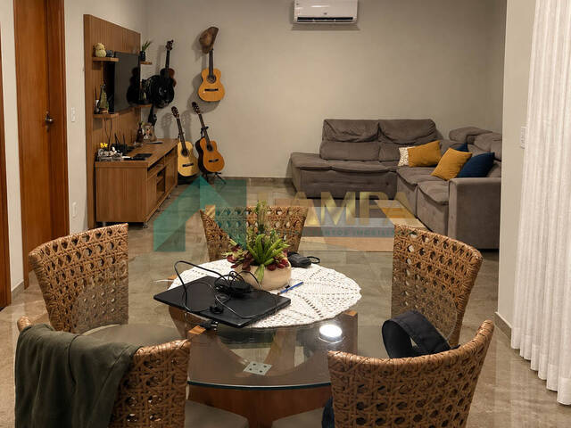 Casa para Venda em Monte Alto - 5