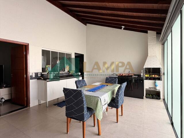 Casa para Venda em Monte Alto - 5